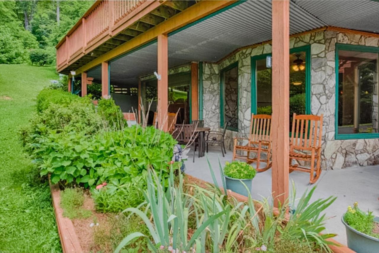 Samuel Court Cabin Lake Junaluska Экстерьер фото