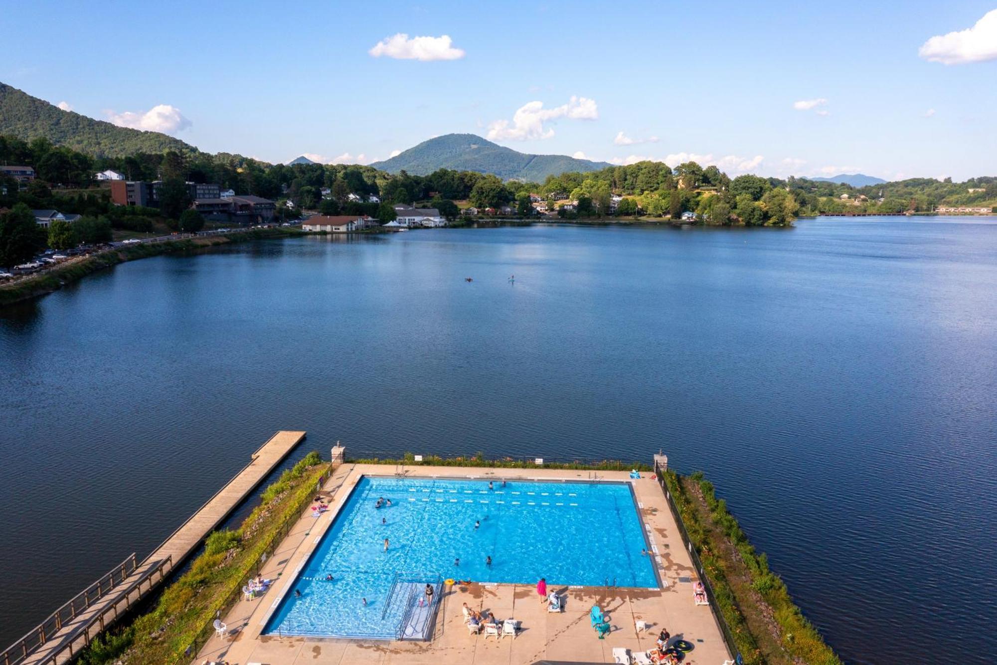 Samuel Court Cabin Lake Junaluska Экстерьер фото