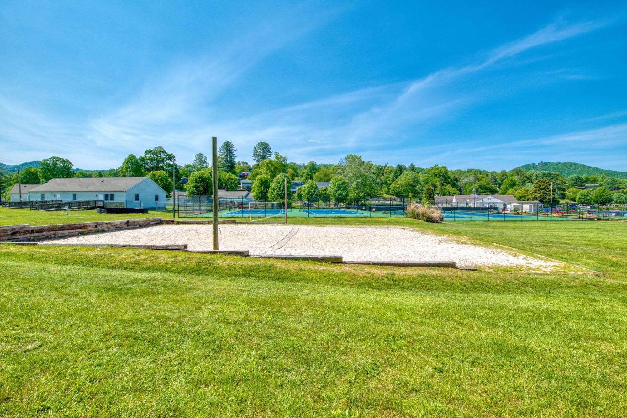 Samuel Court Cabin Lake Junaluska Экстерьер фото
